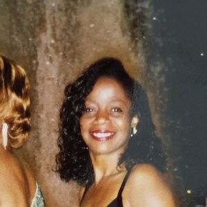 Meet your Posher, Rosa